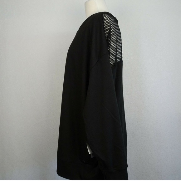 Nine West ladies Active top with mesh back half - Picture 3 of 6